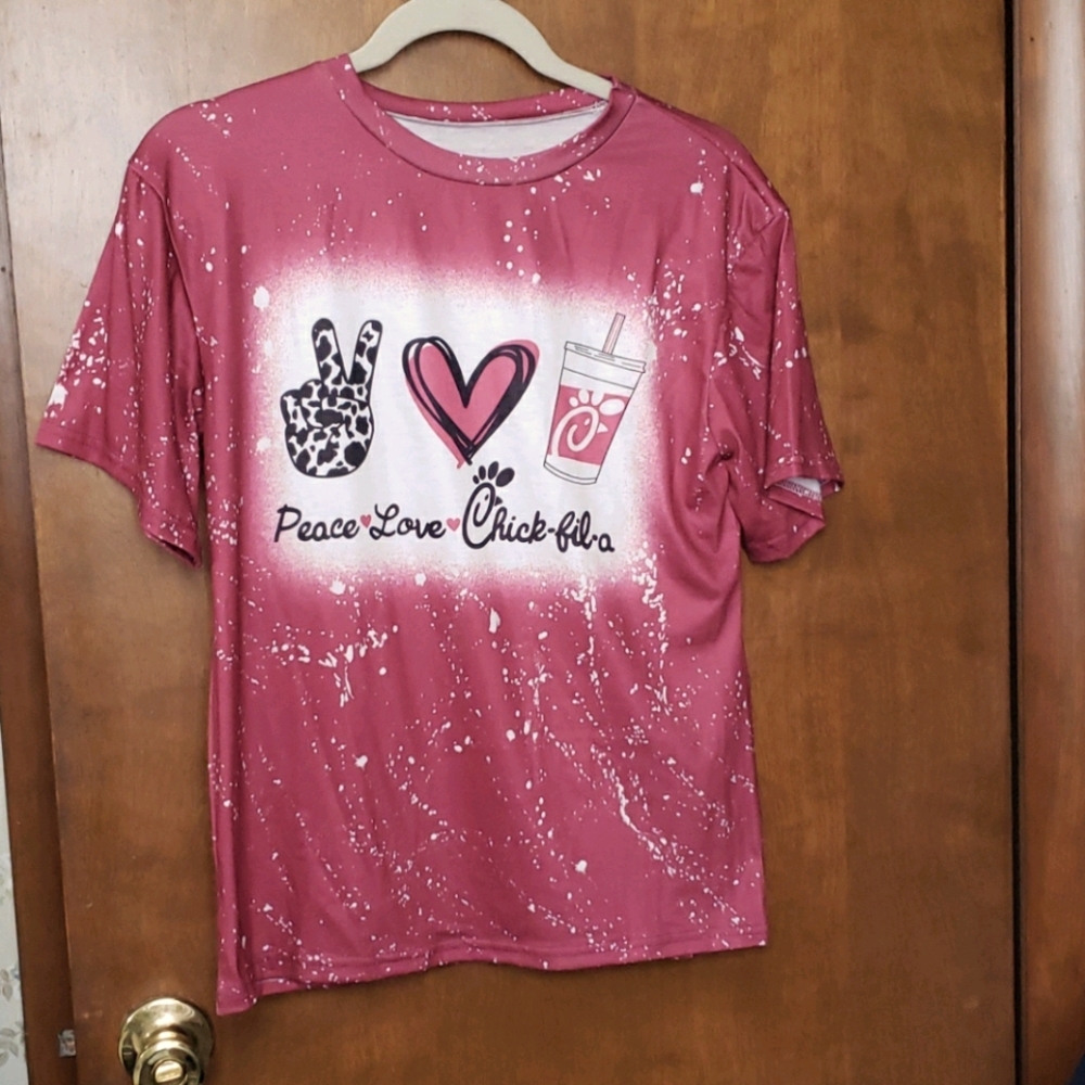 Peace Love Chick-fil-a medium short sleeve t-shirt